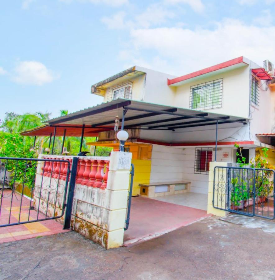 Lotus 4Bhk Villa Лонавала Екстериор снимка