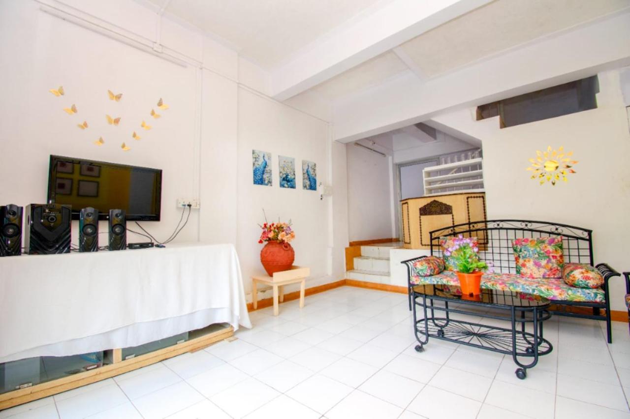 Lotus 4Bhk Villa Лонавала Екстериор снимка